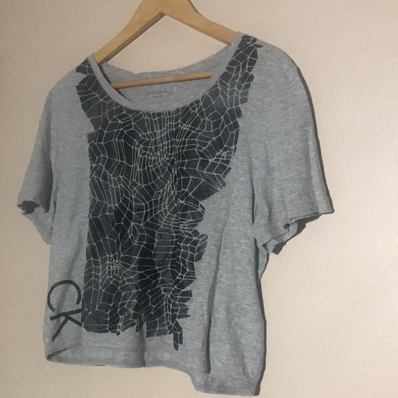 Calvin Klein Jeans Grey Cropped T Shirt - Picture 2 of 7